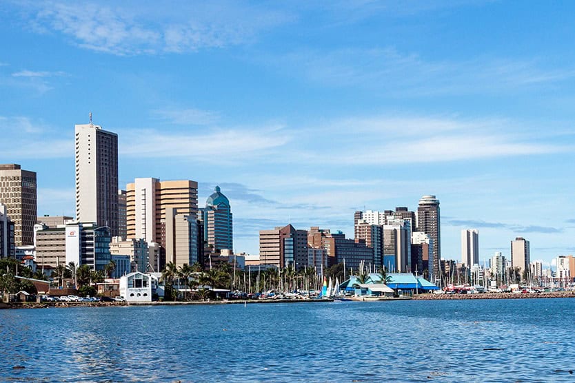 La ministre de l’économie allemande présente la stratégie Afrique lors du Forum Économique mondial à Durban